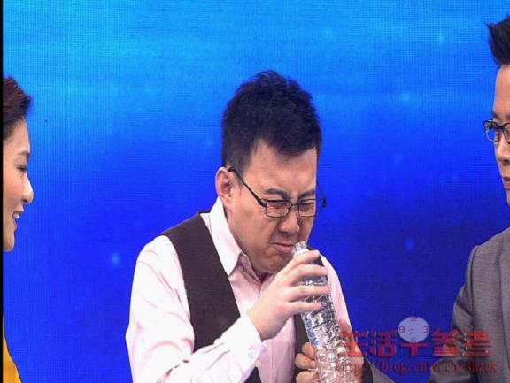 水中游刺激性氣味