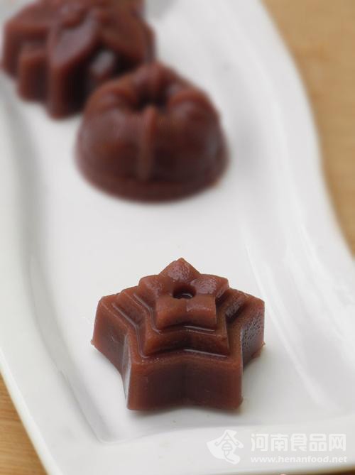 降溫美食：小豆涼糕（圖）