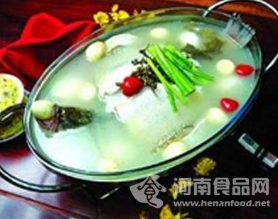 莼菜鱸魚燴